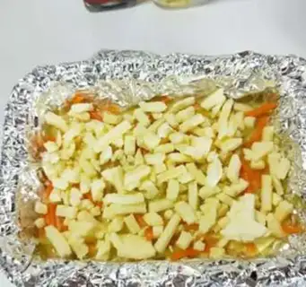Make Cheese and vegetable cake step 6