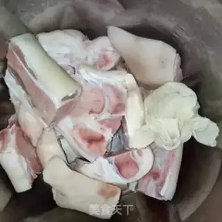 Make Pork hoof step 2