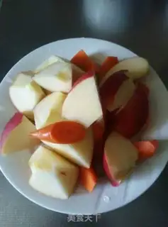 Make Carrot apple juice step 0