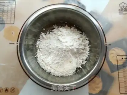Make Sesame peaches step 4
