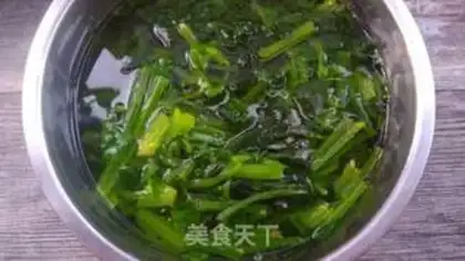 Make A spinach powder step 4
