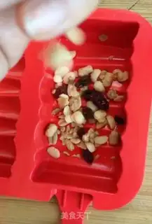 Make Cotton candy oatmeal step 2