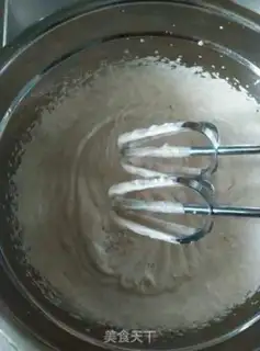 Make Birthday naked cake step 9