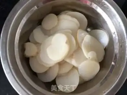 Make Spicy potato chips step 2