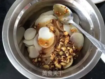 Make Spicy potato chips step 4
