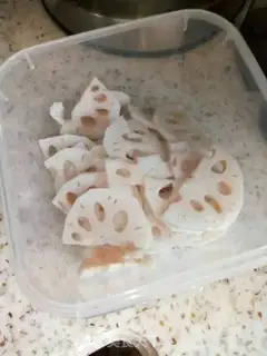 Make Three-coloured slices step 0