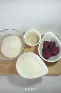 Make Milk and potatoes step 0