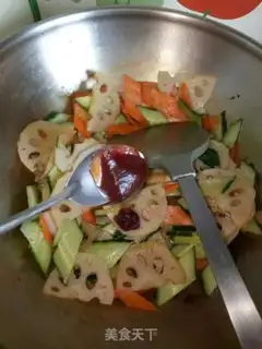 Make Three-coloured slices step 8