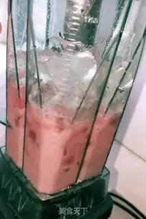 Make Strawberry blueberries step 4