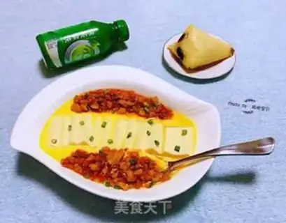 Make Squeeze the meat sauce and steam the eggs step 11