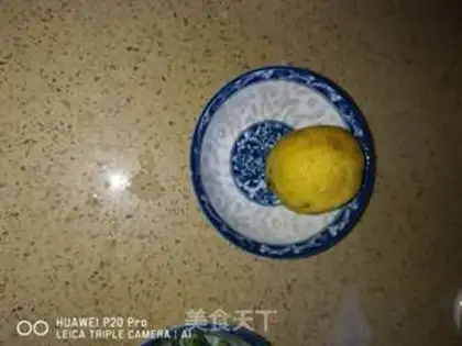Make Lemon for chicken claws step 2