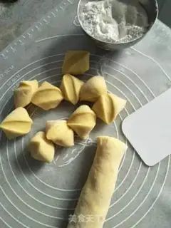 Make A sesame sapphire step 4