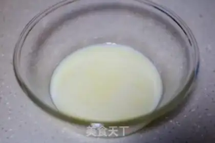 Make Handmade cream cake rolls step 4