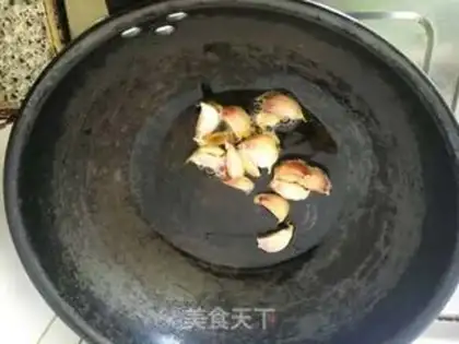 Make Cucumber lobster step 3