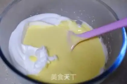 Make Handmade cream cake rolls step 11
