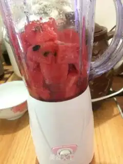 Make Watermelon juice step 2