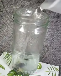 Make Blue butterflies with ice step 0