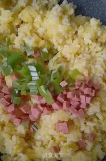 Make Gold egg fried rice step 6