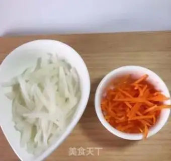 Make Vegetable egg soup step 1