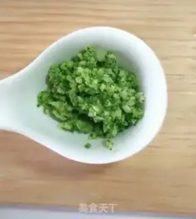 Make Shrimp ball noodle step 2
