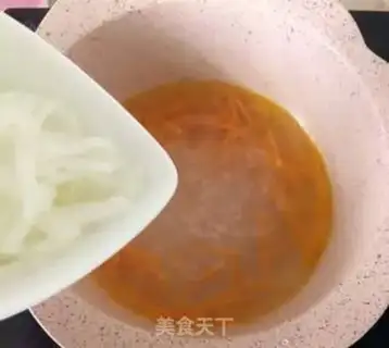 Make Vegetable egg soup step 4