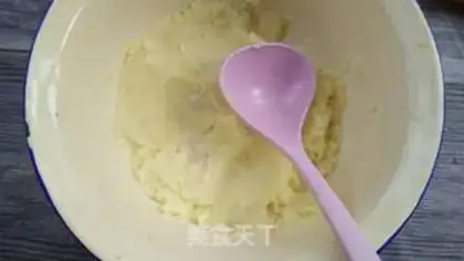 Make Onion potatoes step 2