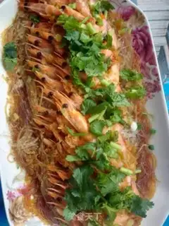 Make Garlic fan shrimp step 10