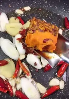 Make Spicy crabs step 5