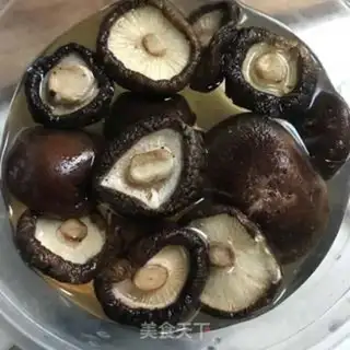 Make Fried mushroom meat step 0