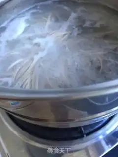 Make Onion noodles step 1