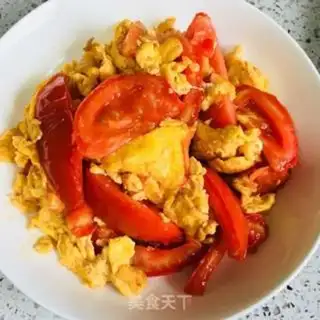 Make Tomato fried eggs step 4