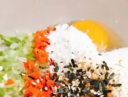 Make Vegetable eggcake step 0