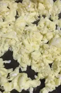 Make Soccer eggs and soybeans step 3