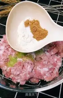 Make Porkballs step 2