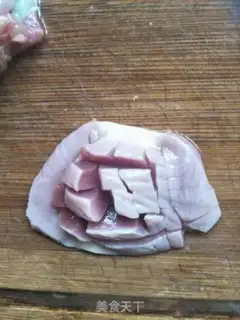 Make Pyramid fried chicken step 1