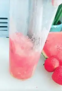Make Watermelon strawberry milk and tea step 1