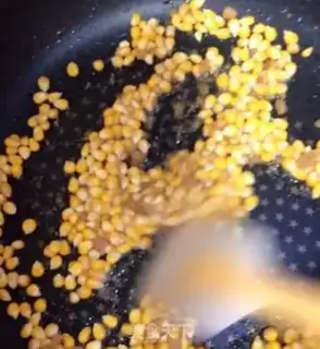 Make Homemade popcorn step 4