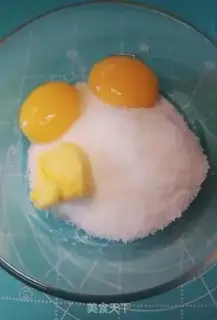 Make Coconut milk roll step 3