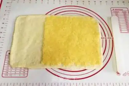 Make Coconut bar bread step 7