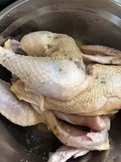 Make Chicken in the pancake step 0
