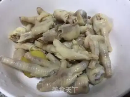 Make Hot chicken claws step 3