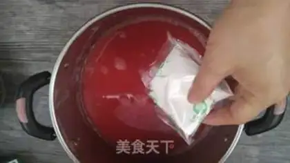 Make Watermelon freeze step 2