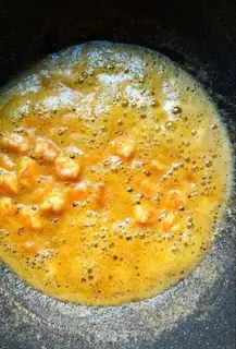 Make Shrimp rice step 2