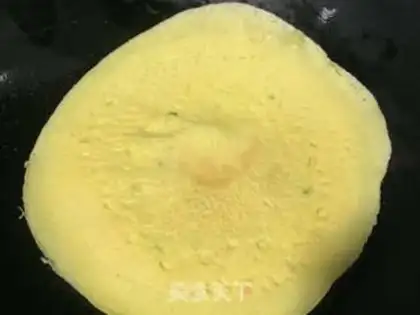 Make Onion omelet step 2