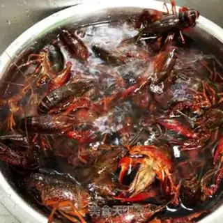 Make Spicy lobster step 0