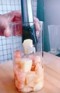 Make Peaches cap step 2