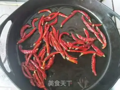 Make Spicy, dry, squirmfish step 2