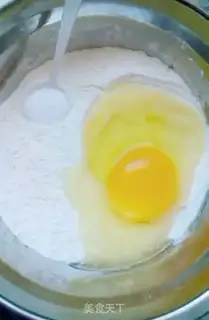 Make Egg noodles step 1