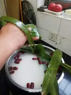 Make Red dates step 4