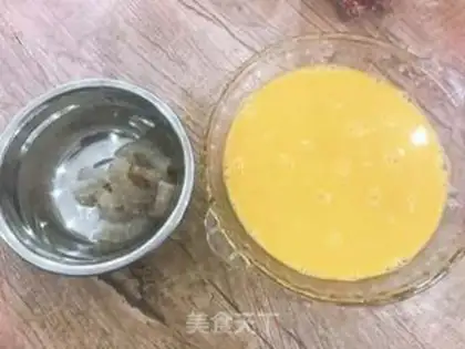 Make Shrimp eggs step 1